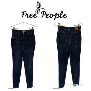 NWOT FREE PEOPLE Button Fly High Rise Skinny Jeans Size 27